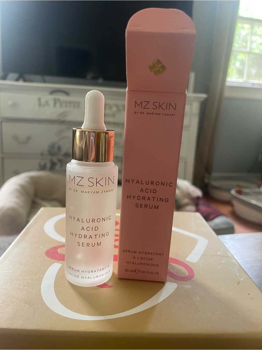 MZ SKIN Hyaluronic Acid Hydrating Serum - Pink